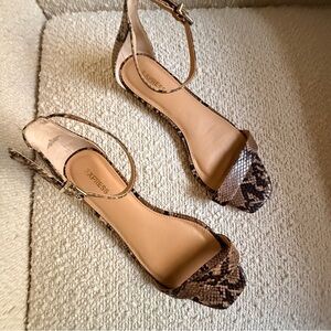 Express snake print ankle strap sandals, Square Toe Size 8